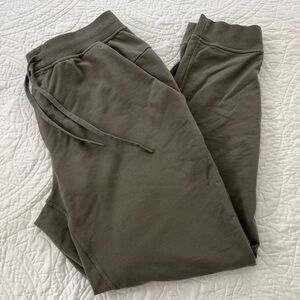 Men’s Lululemon joggers